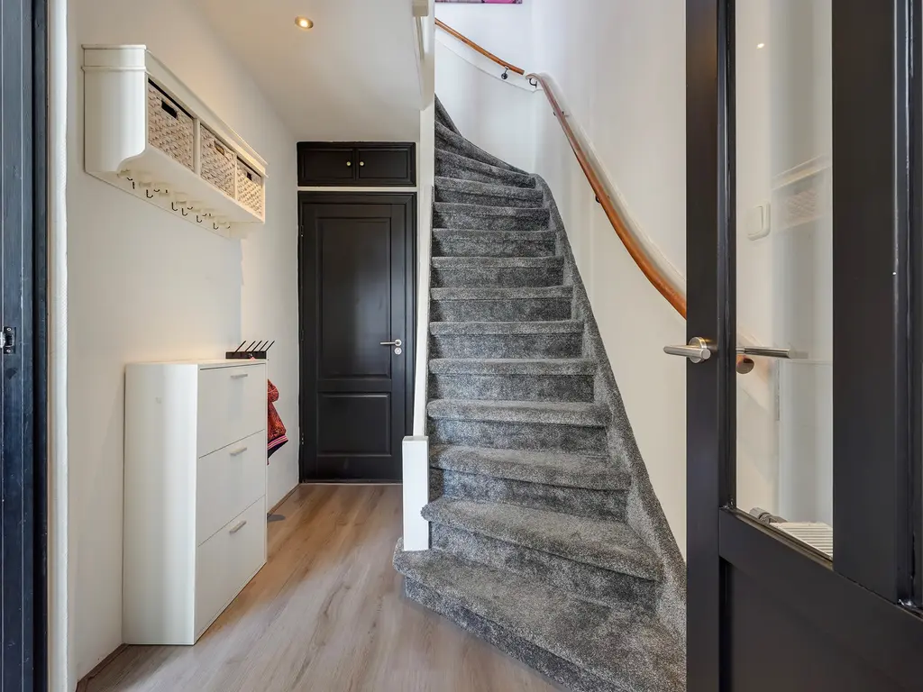 Boele van Hensbroekstraat 42, Den Haag