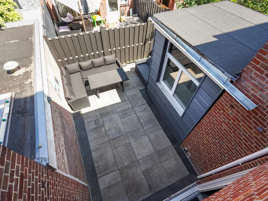 Boele van Hensbroekstraat 42, Den Haag