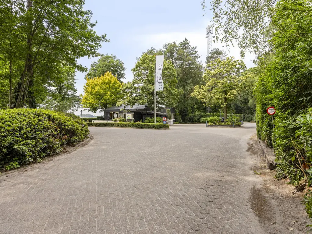 De Stille Wille 36, OOST WEST EN MIDDELBEERS
