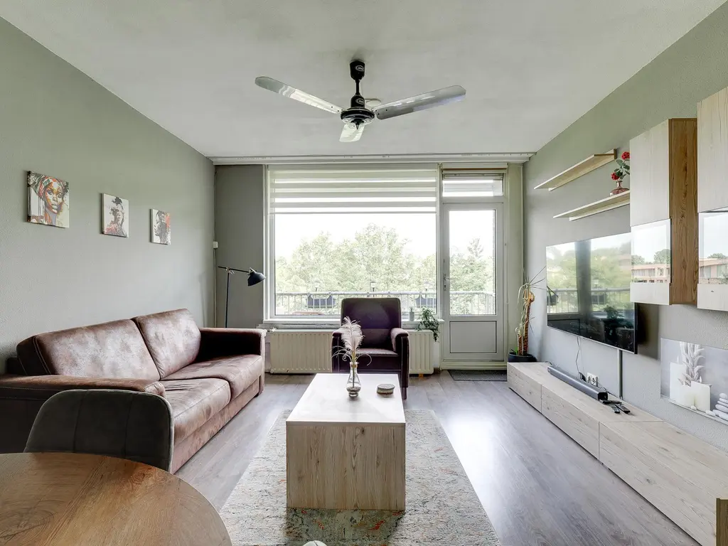 van Herwijnenplantsoen 238, NIEUWEGEIN