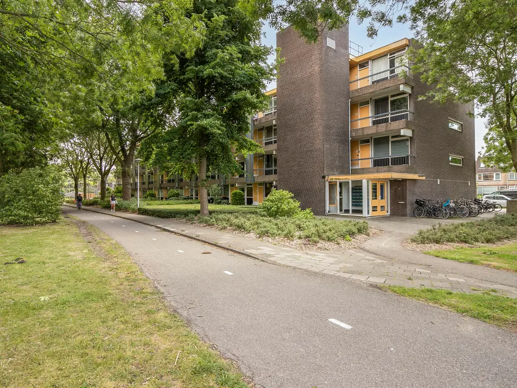 Burgemeester Wapstraat 36, Zoeterwoude
