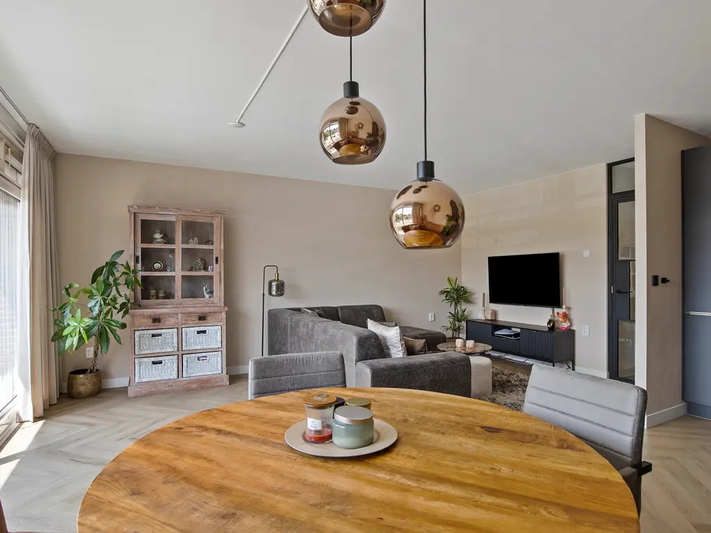 Burgemeester Wapstraat 36, Zoeterwoude