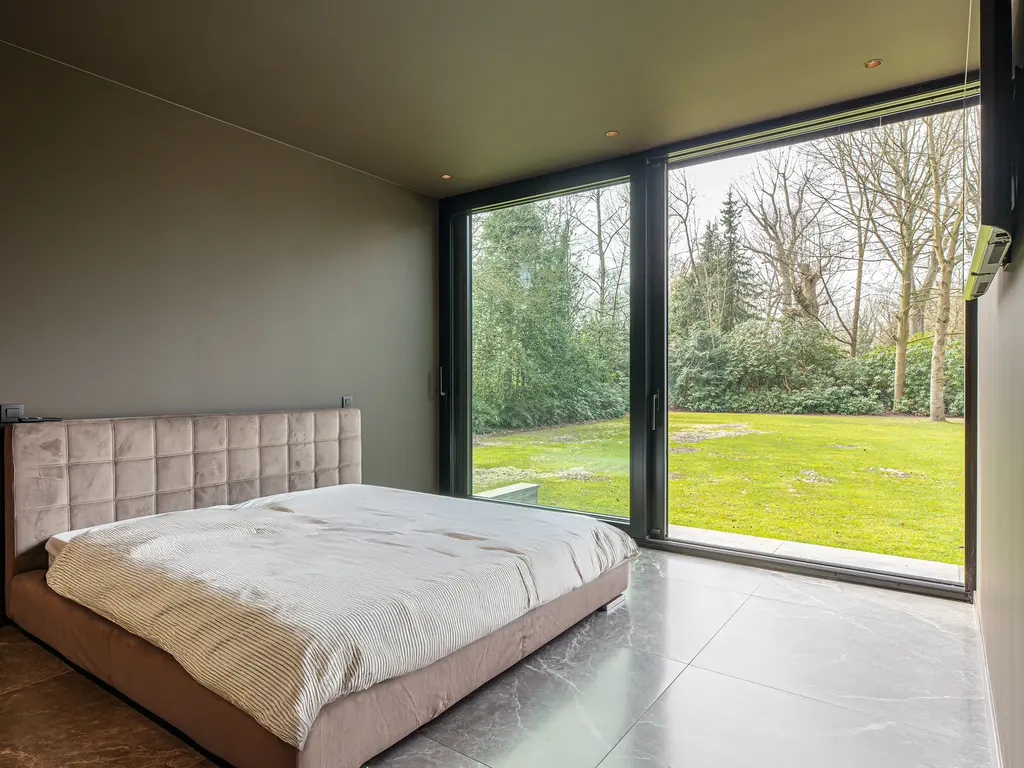 Alfons Servaislei 84  , Schoten