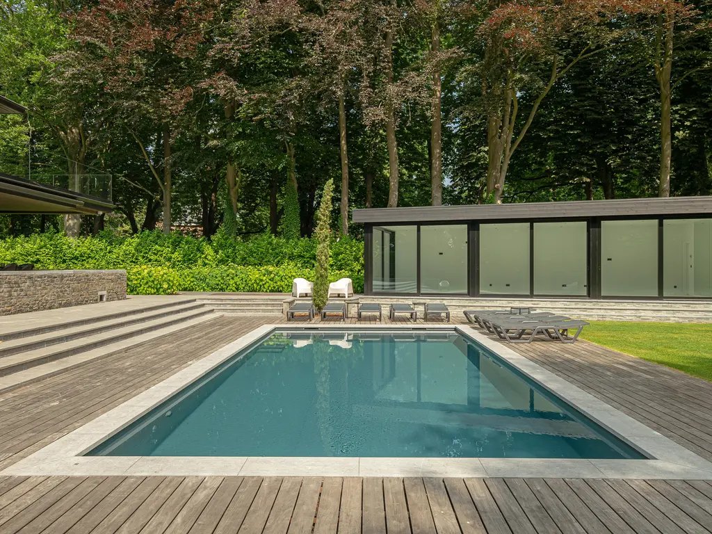 Alfons Servaislei 84  , Schoten