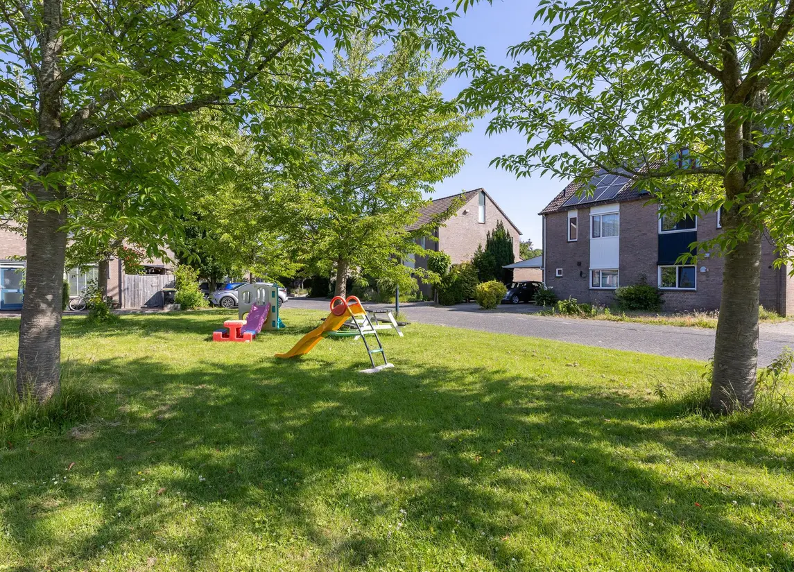 Binnenplaats 44