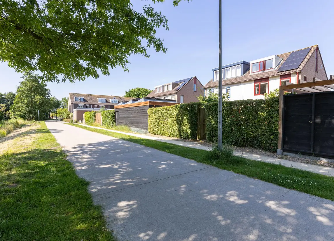 Binnenplaats 44