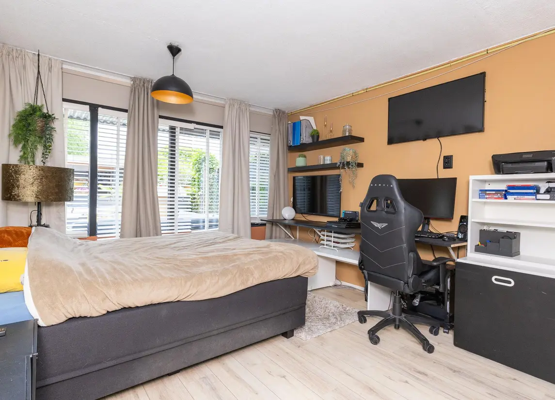 Volder 83