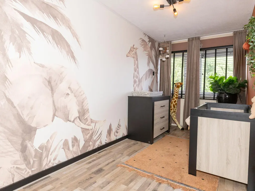 Volder 83, HOORN
