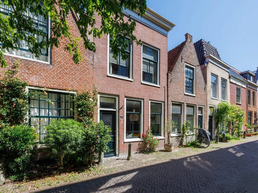 4e Binnenvestgracht 17, Leiden