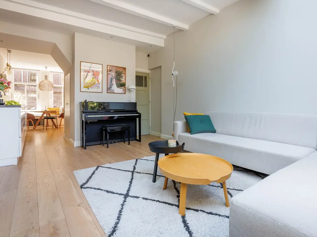 4e Binnenvestgracht 17, Leiden
