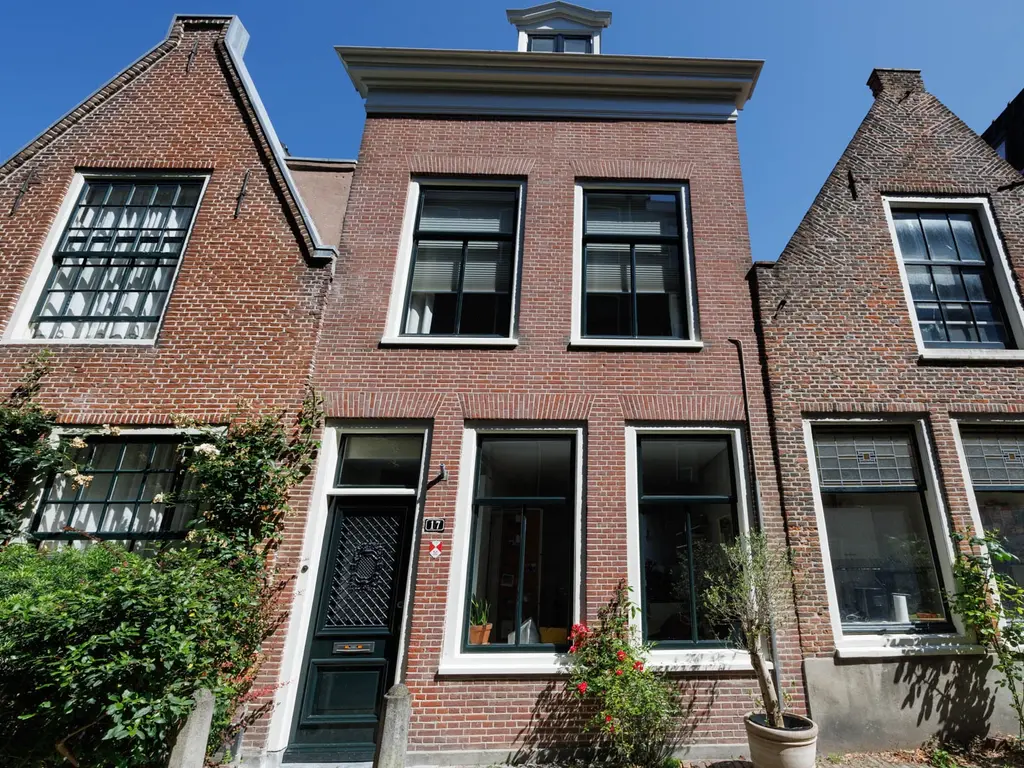 4e Binnenvestgracht 17, Leiden