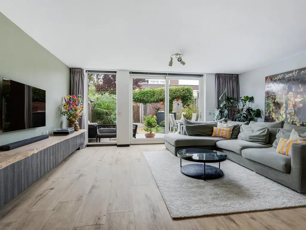 Eikenwede 91, BARENDRECHT