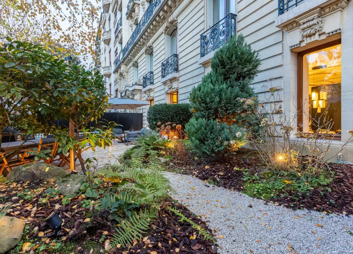 55 Av. Foch 