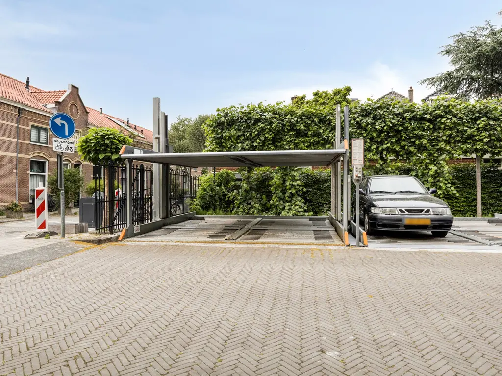 Hugo De Grootstraat 101, Leiden