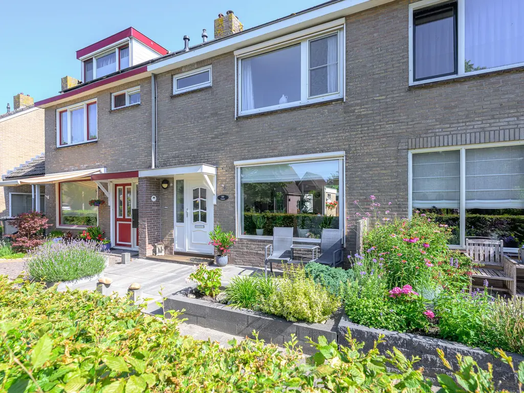 Woudrustlaan 50, HENSBROEK
