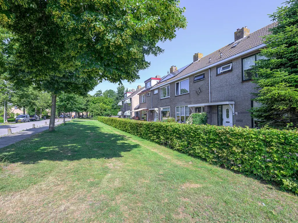 Woudrustlaan 50, HENSBROEK
