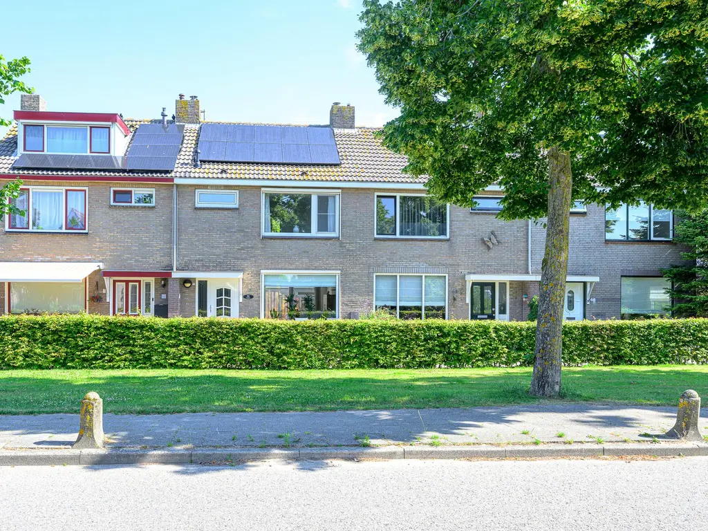 Woudrustlaan 50, HENSBROEK