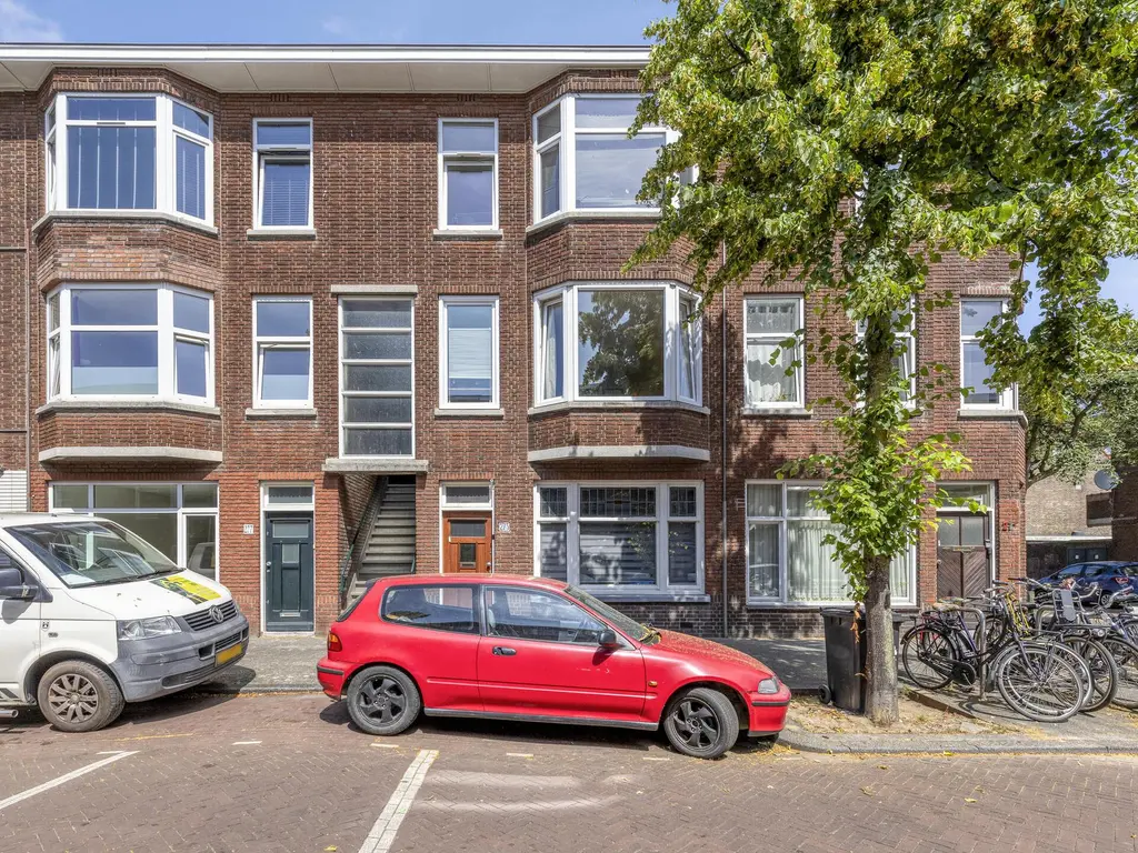 Linnaeusstraat 273, 'S-GRAVENHAGE