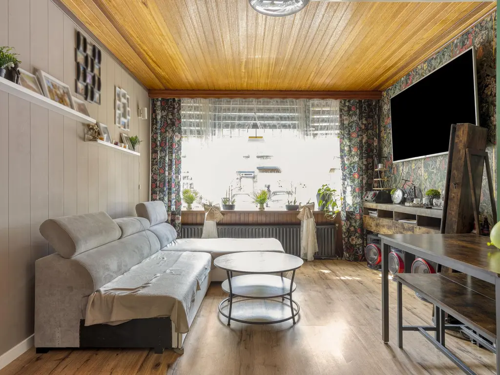 Linnaeusstraat 273, 'S-GRAVENHAGE
