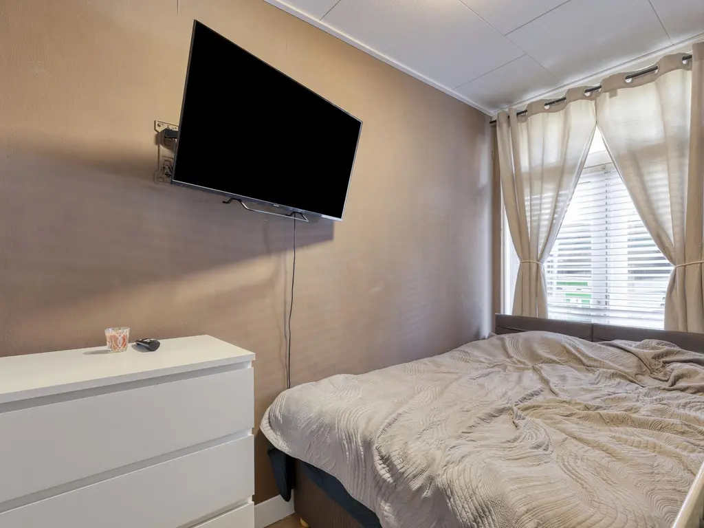 Linnaeusstraat 273, 'S-GRAVENHAGE