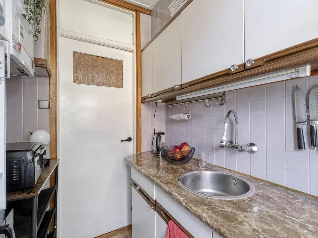 Linnaeusstraat 273, 'S-GRAVENHAGE