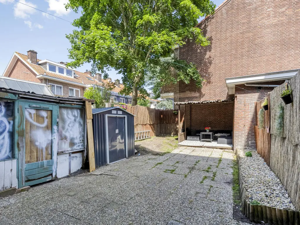 Linnaeusstraat 273, 'S-GRAVENHAGE