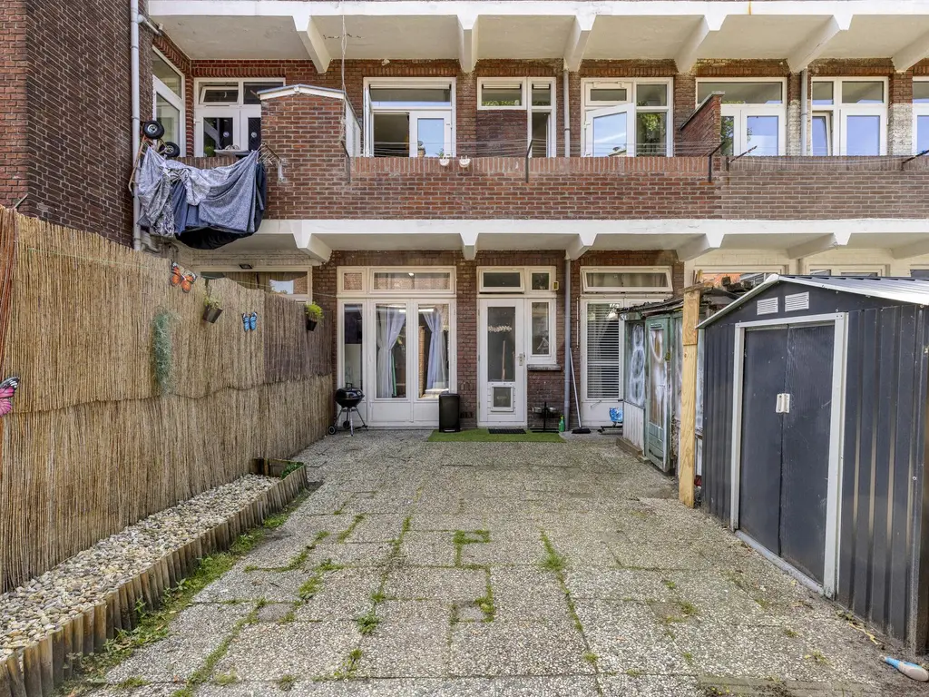Linnaeusstraat 273, 'S-GRAVENHAGE