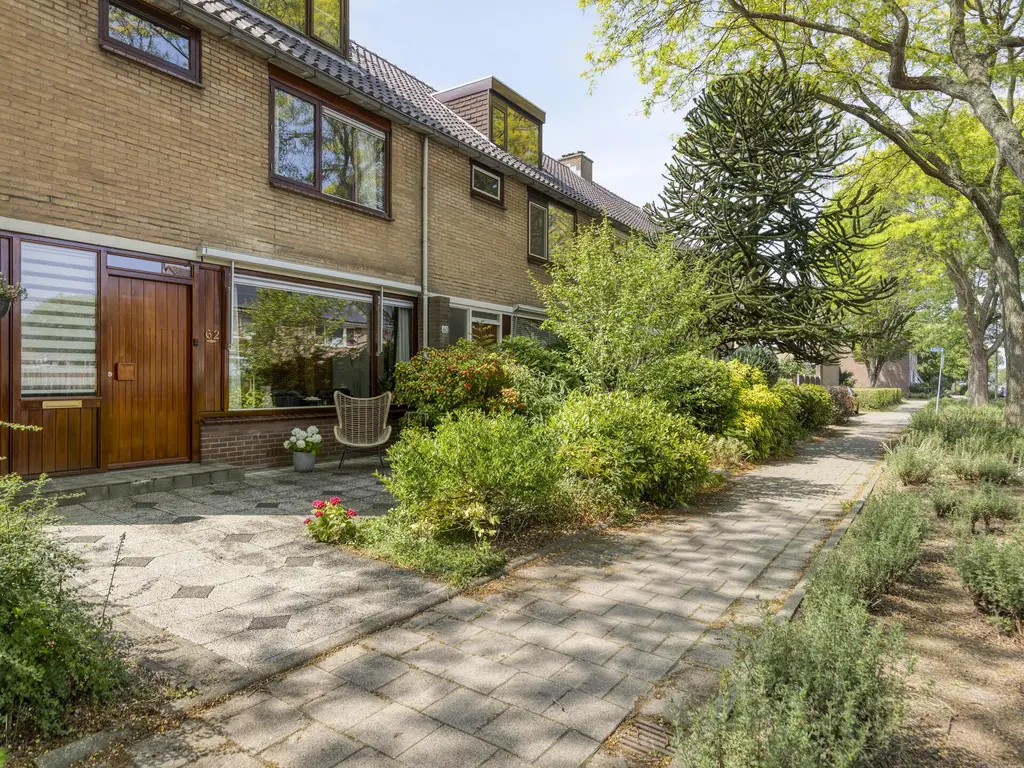 Hoefslag 62, BARENDRECHT