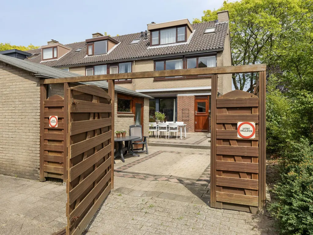 Hoefslag 62, BARENDRECHT