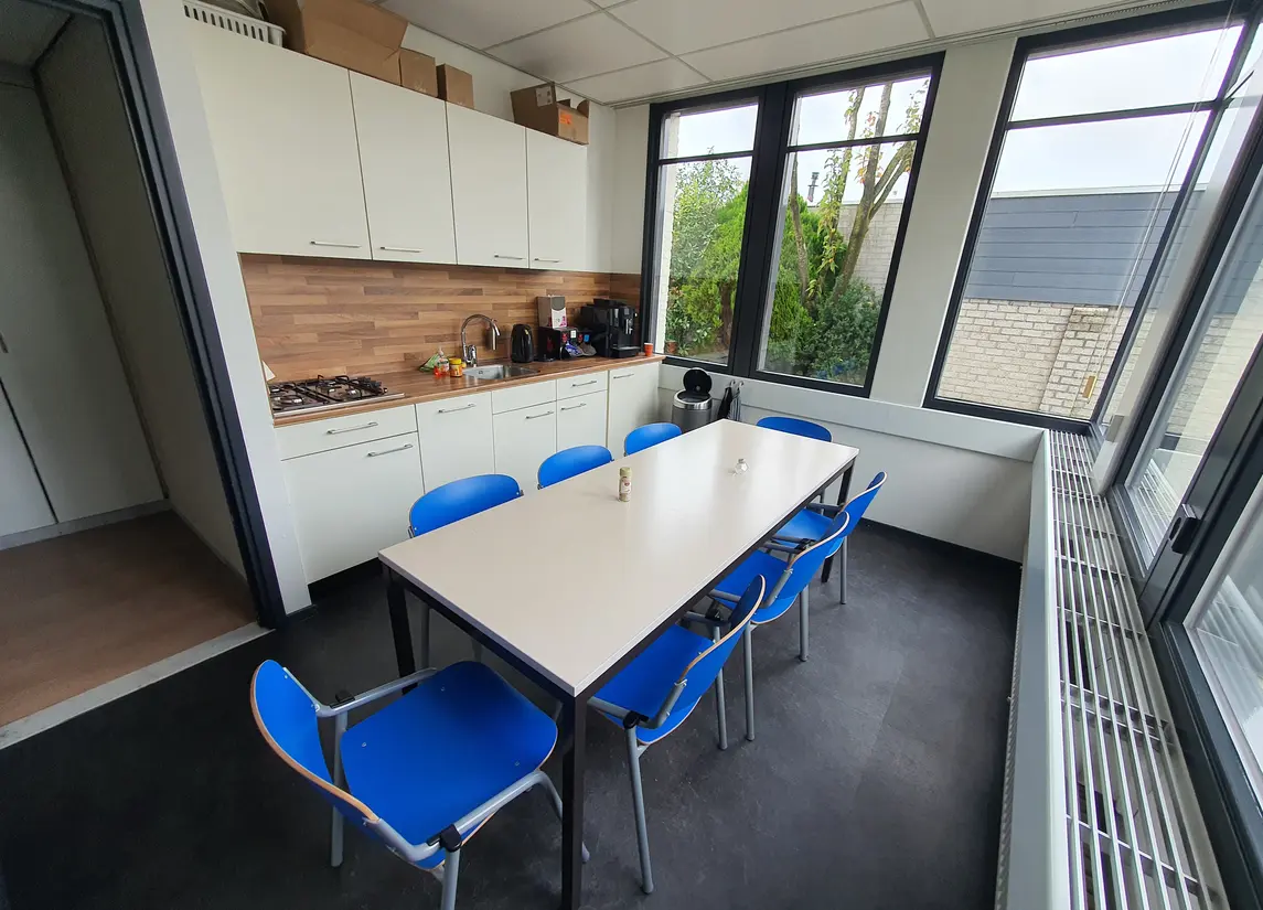 Spoorweide 8