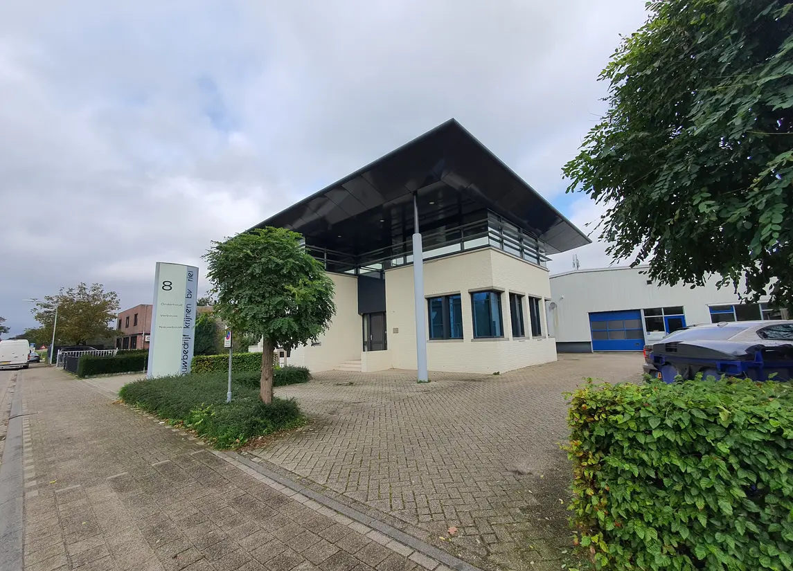 Spoorweide 8