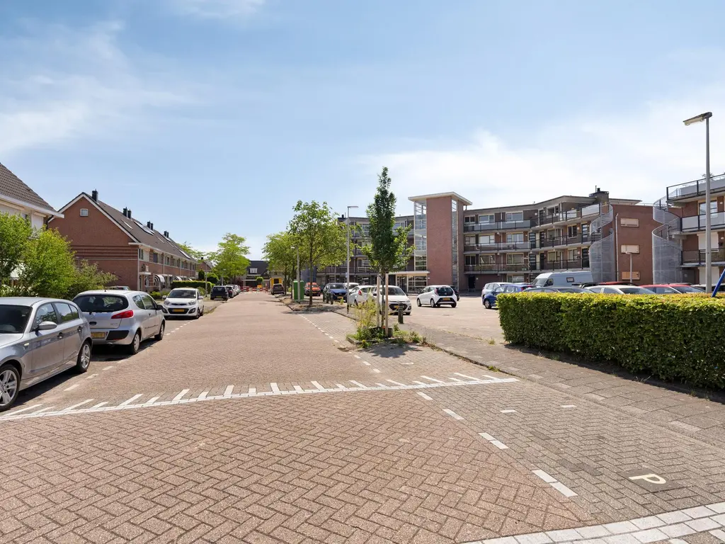 Cuypersdreef 42, BARENDRECHT