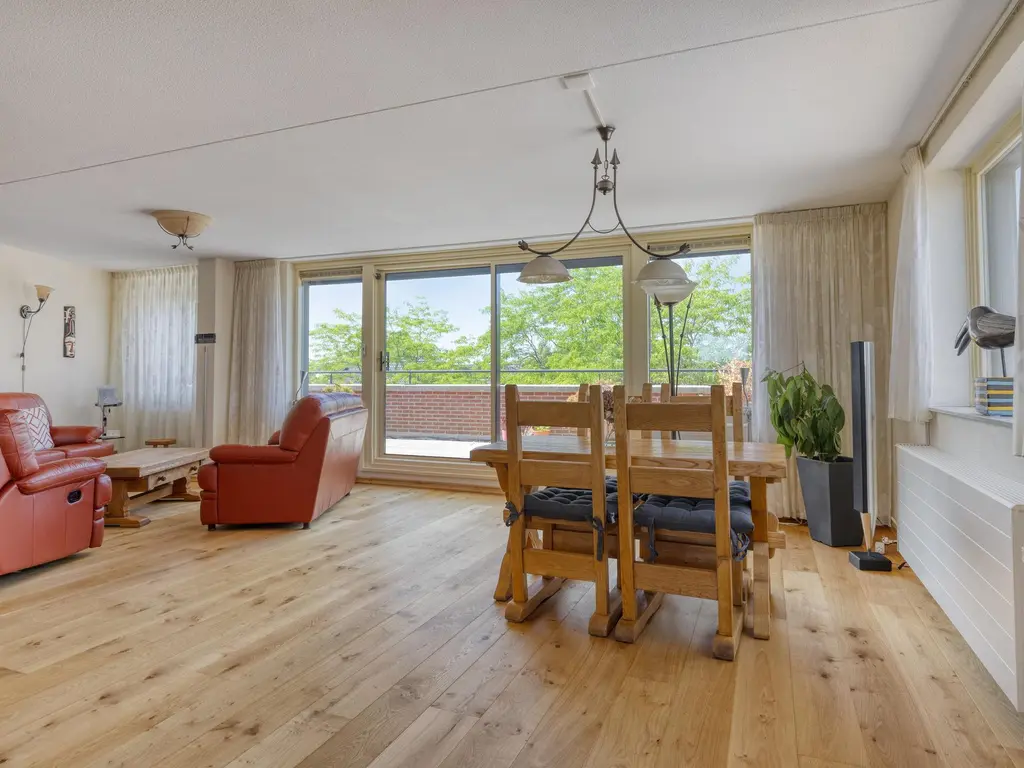 Cuypersdreef 42, BARENDRECHT