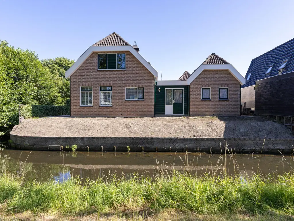Ossenweide 37, Zwaag