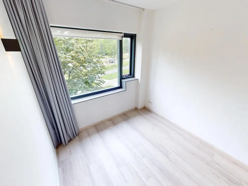 Zandsteen 17, HOORN
