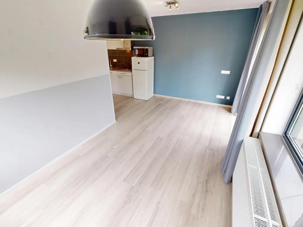 Zandsteen 17, HOORN