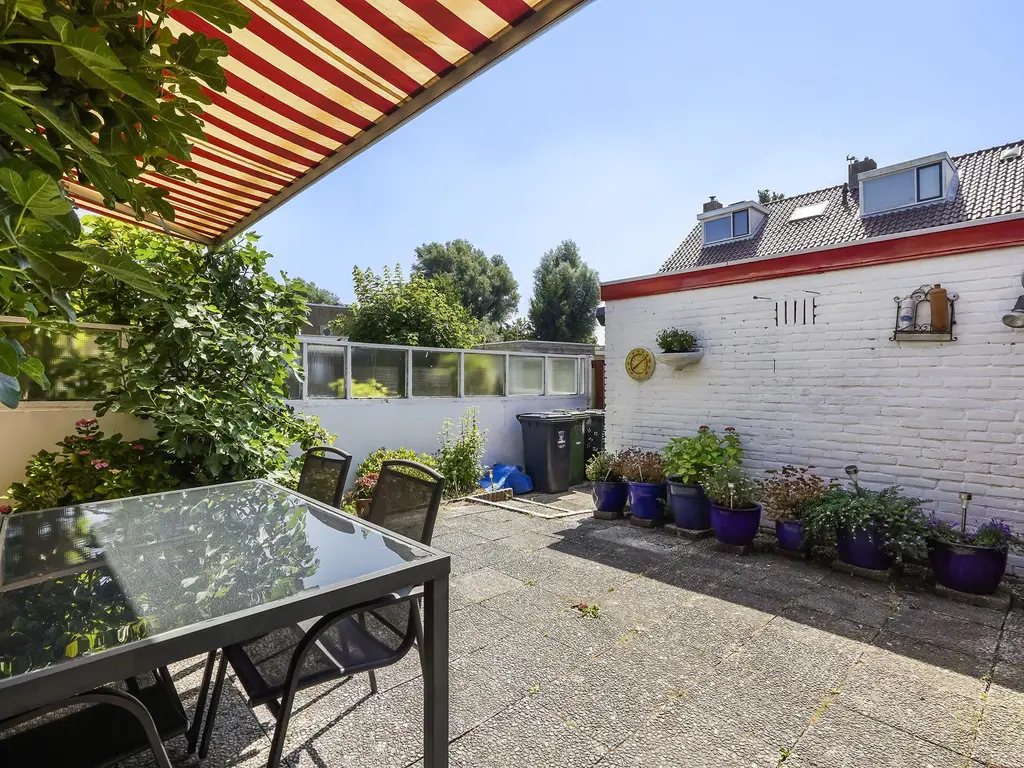 van Haemstedestraat 22, DE LIER