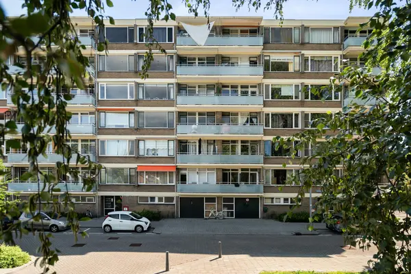 Van der Helmstraat 448