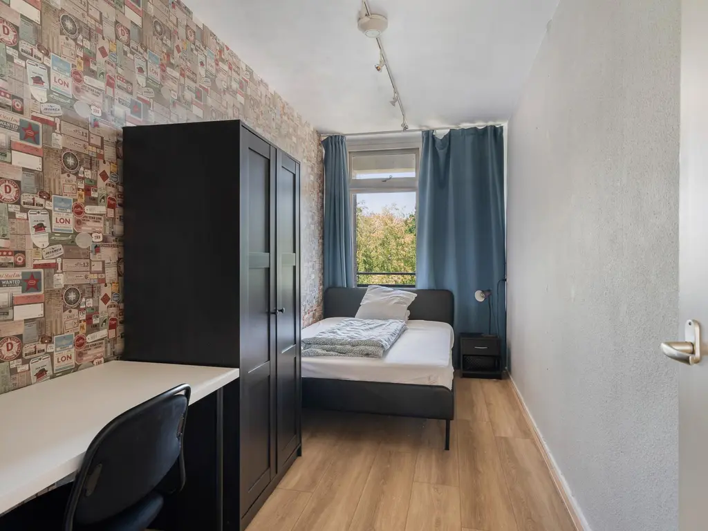 Van der Helmstraat 448, ROTTERDAM
