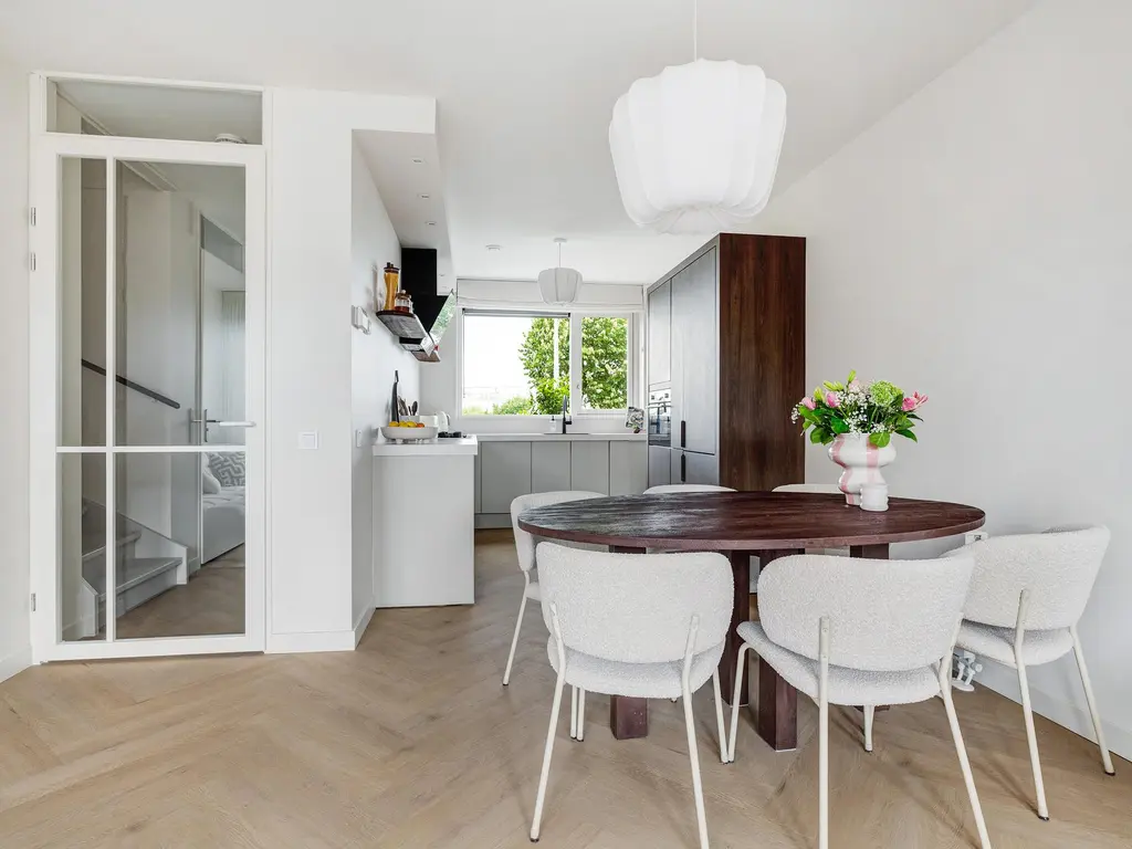 Regenboog 312, RHOON