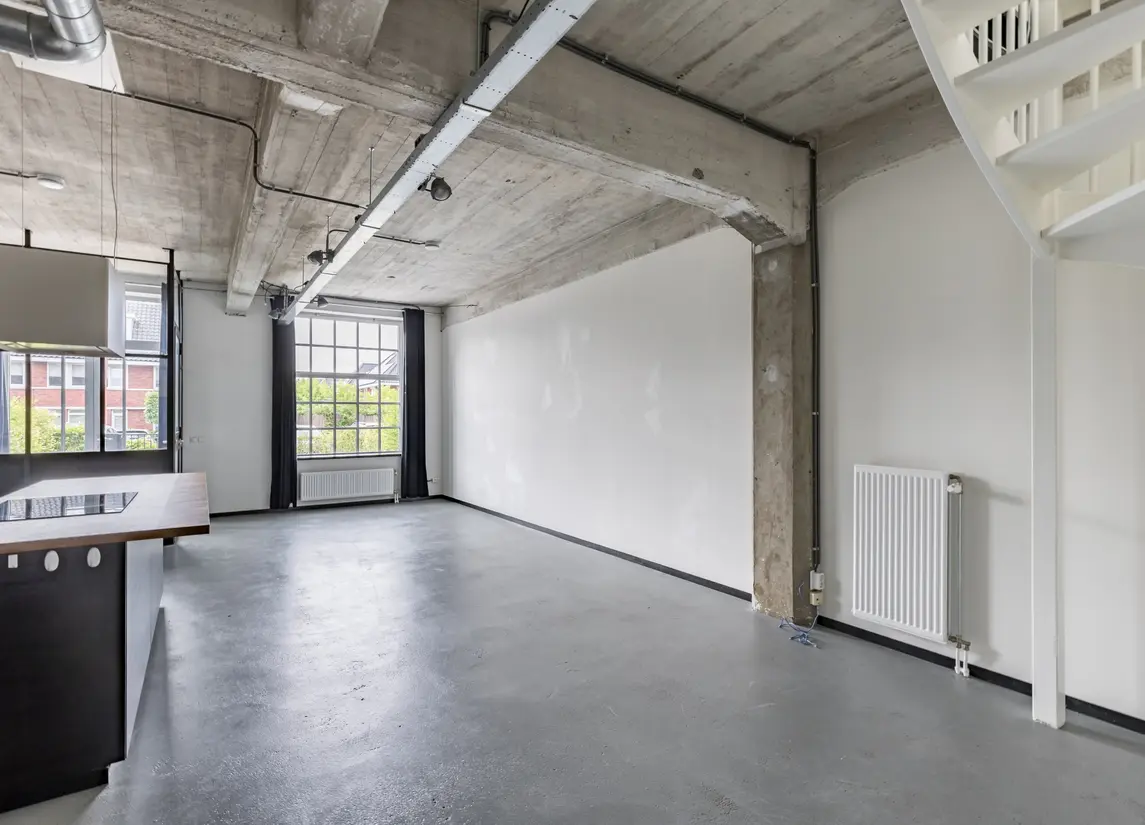 Almystraat 30