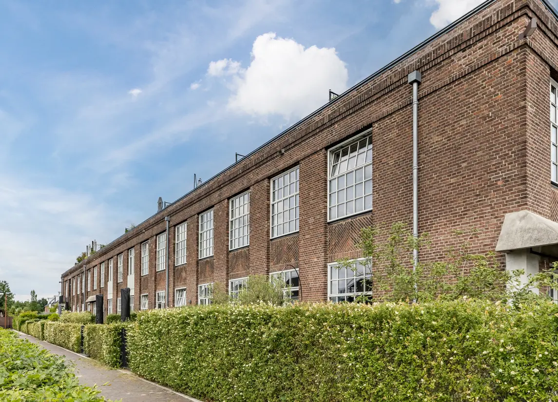 Almystraat 30