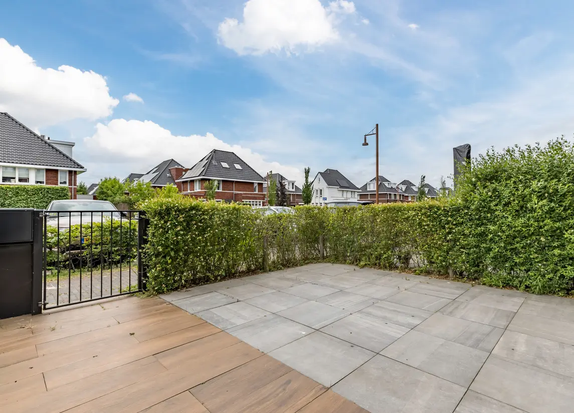 Almystraat 30