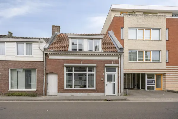 Hoefstraat 63