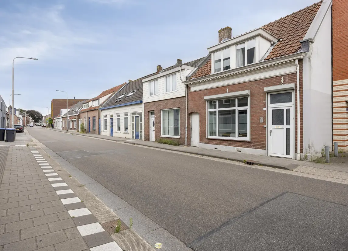 Hoefstraat 63