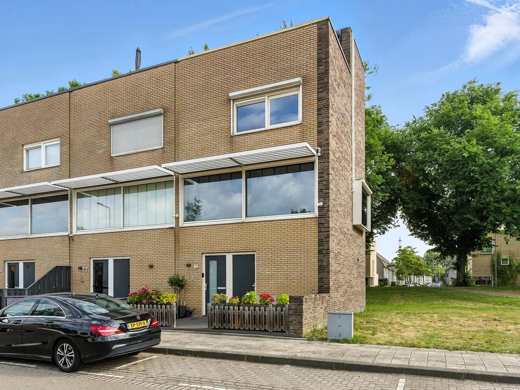 Digna Johannaweg 75, HOOGVLIET ROTTERDAM