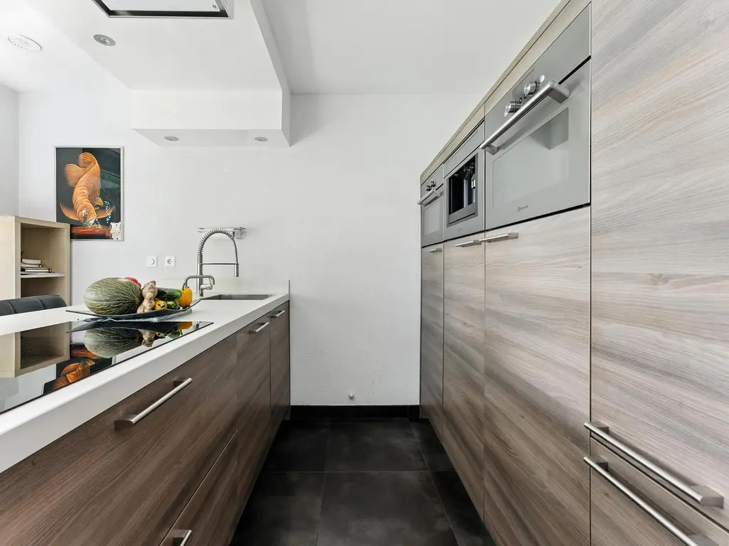 Digna Johannaweg 75, HOOGVLIET ROTTERDAM