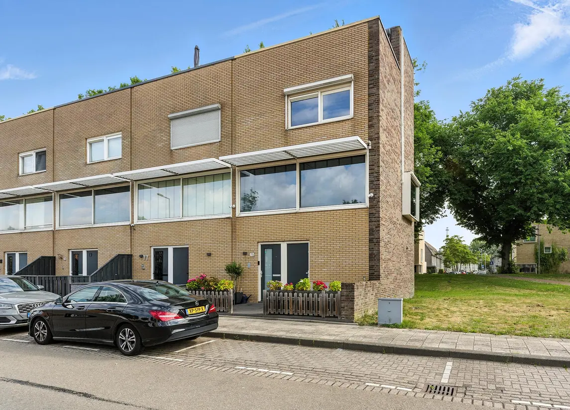 Digna Johannaweg 75