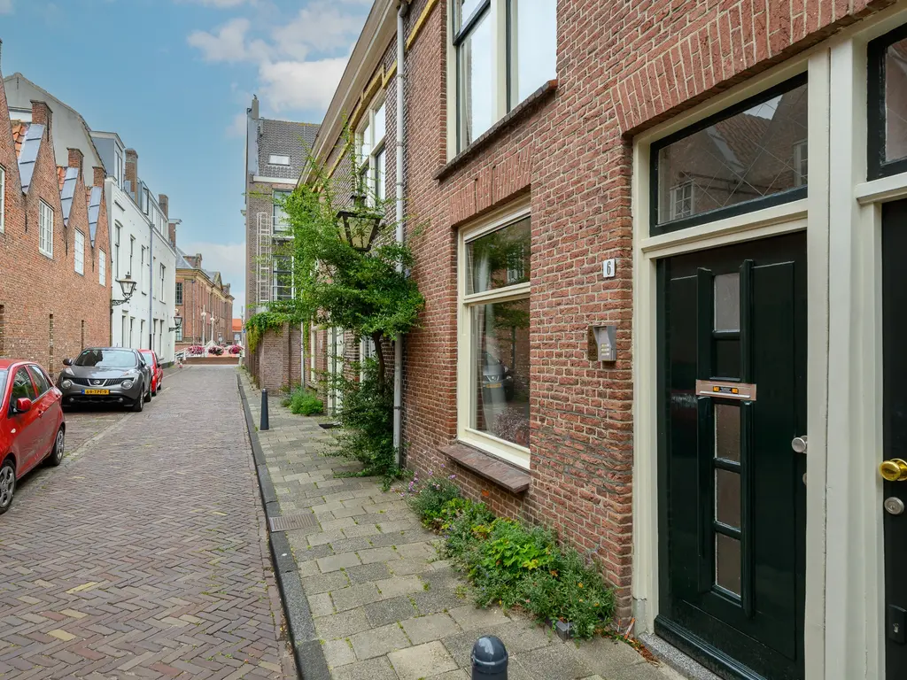 Lange Lijsbethsteeg 6, Leiden