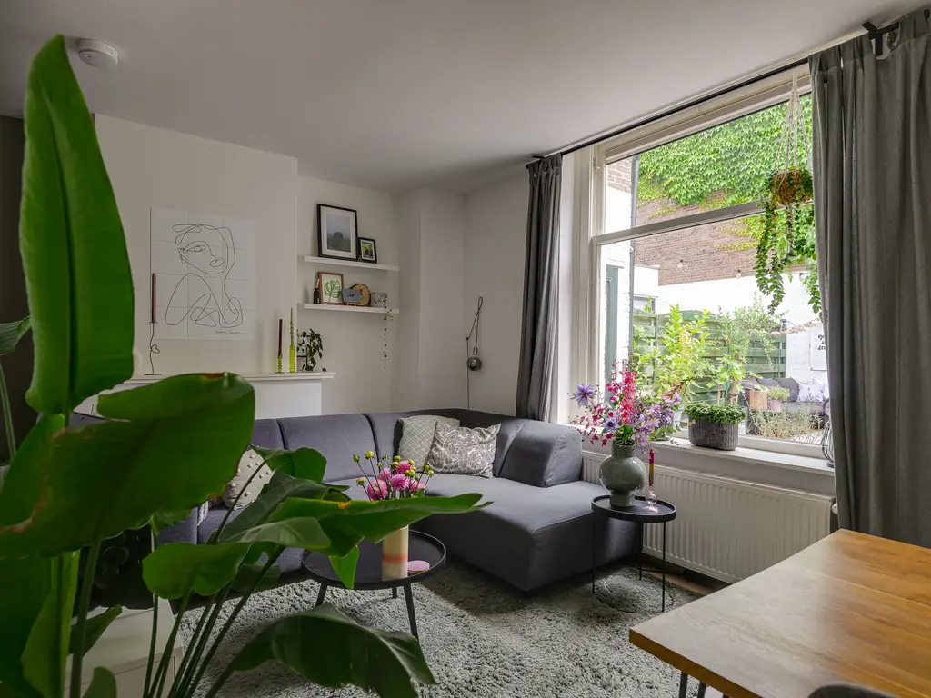 Lange Lijsbethsteeg 6, Leiden